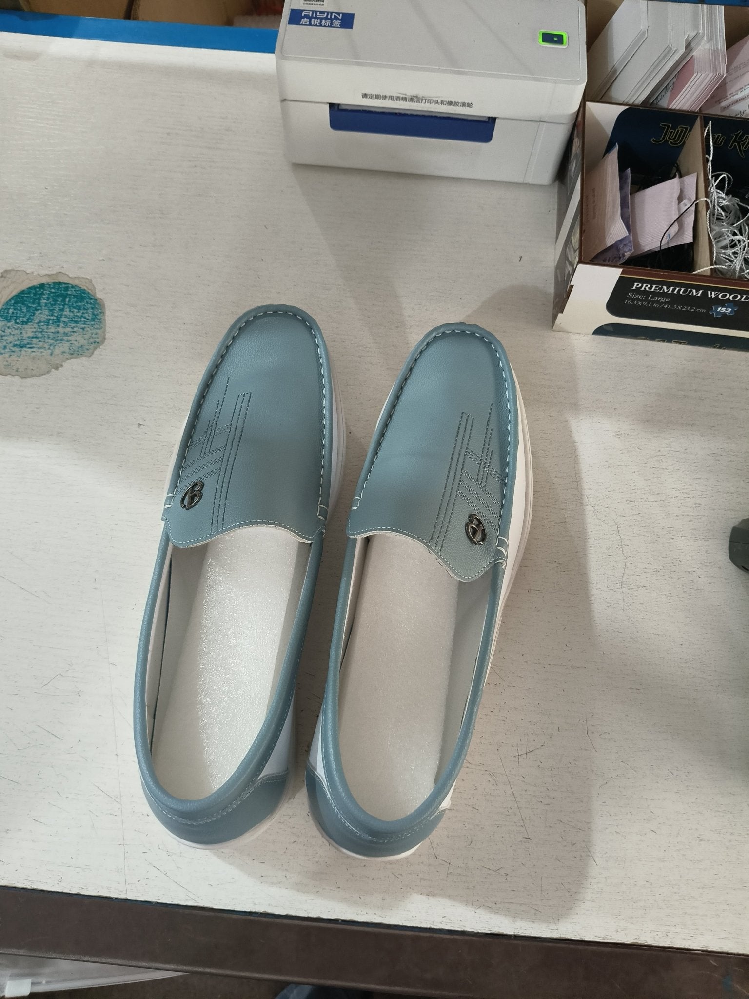 Retro Flat Bottom Women's Sandals Hollowed Toe Box - IVOIRART.COM