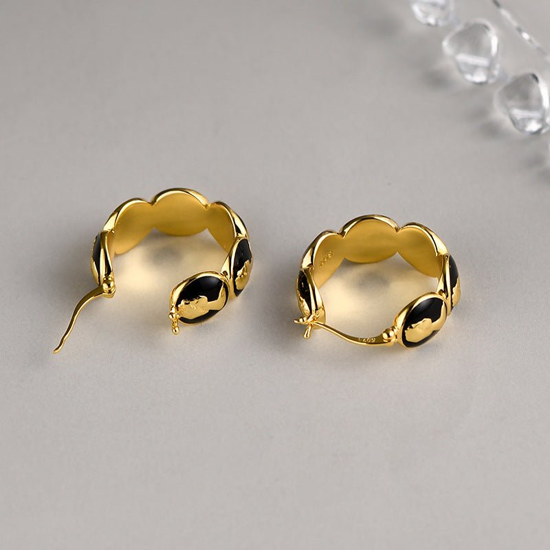 Retro Silver Socialite Light Luxury Minority Metal Queen Head Earrings - IVOIRART.COM