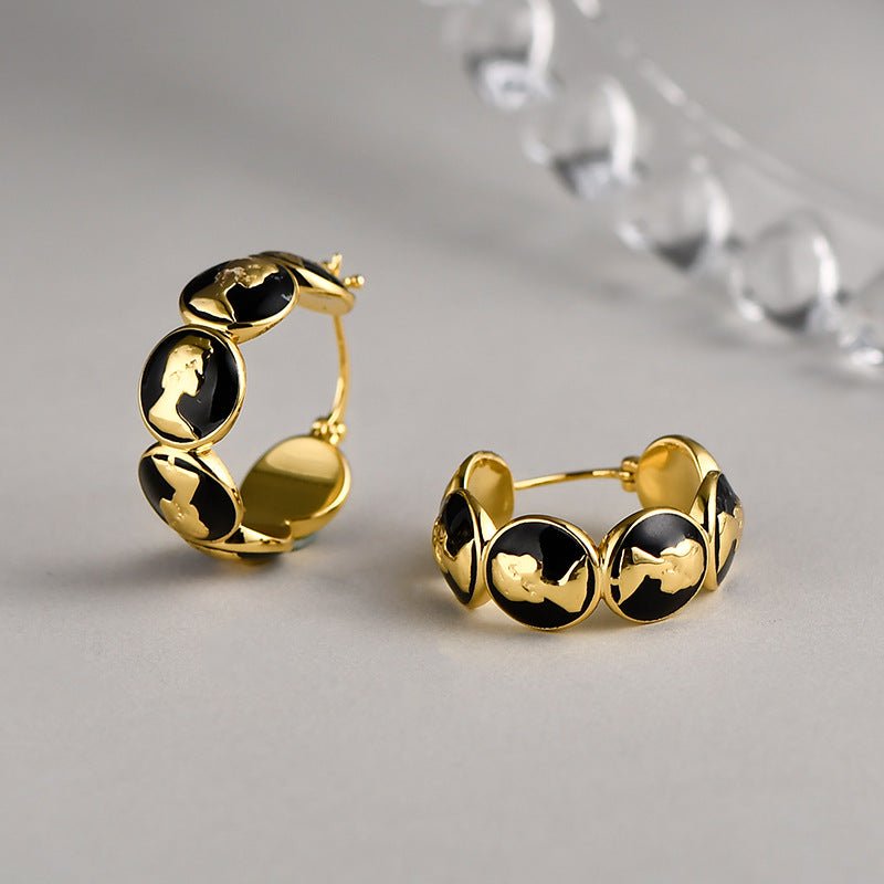 Retro Silver Socialite Light Luxury Minority Metal Queen Head Earrings - IVOIRART.COM