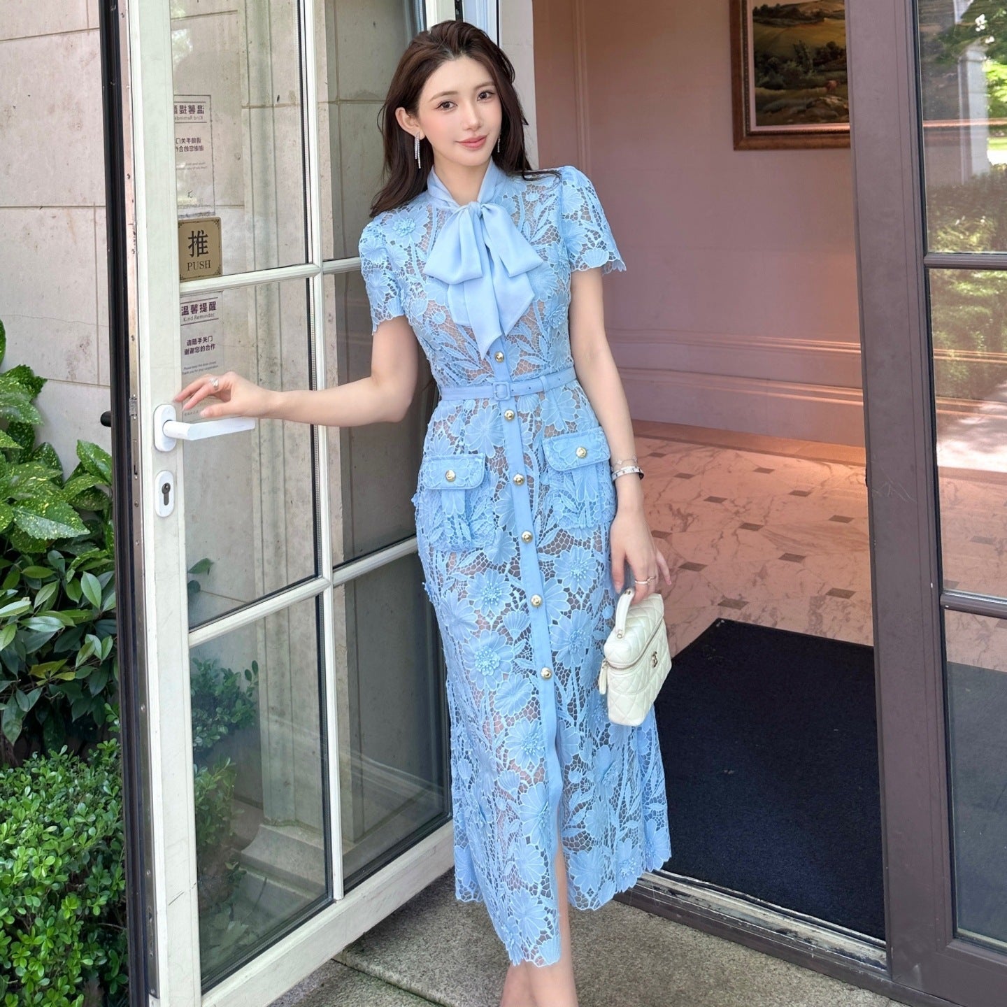 Robe bleu à fleurs 3D en dentelle style français, taille haute, coupe ajustée été - IVOIRART.COM