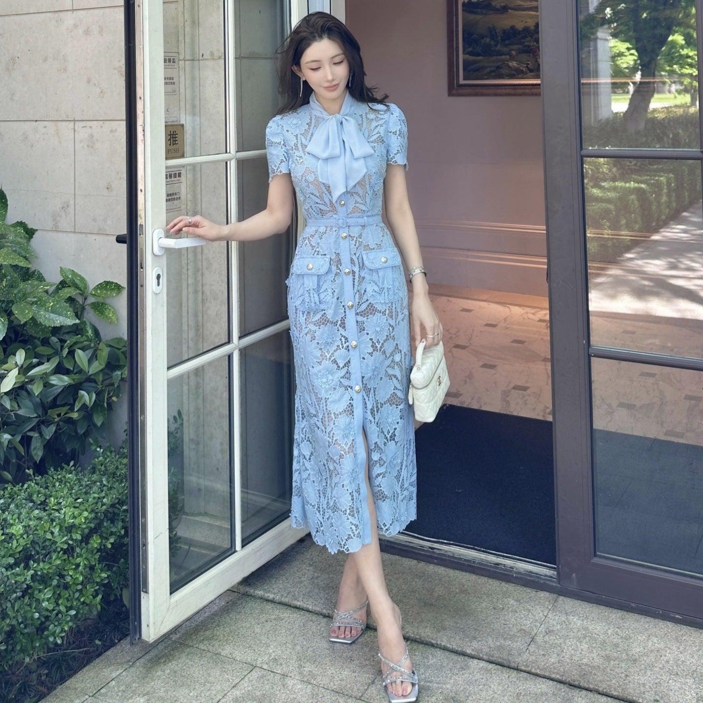 Robe bleu à fleurs 3D en dentelle style français, taille haute, coupe ajustée été - IVOIRART.COM