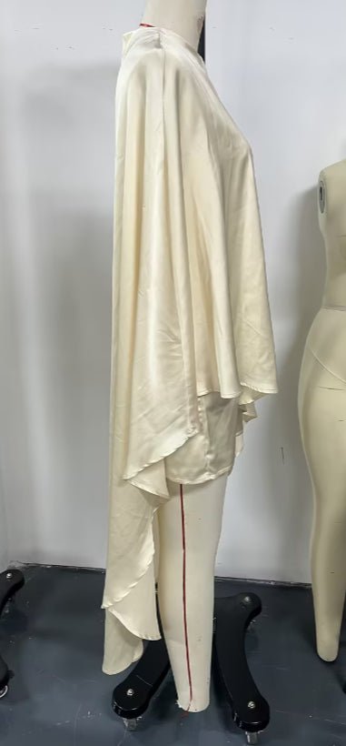 Robe Cape Asymétrique en Satin Élégante et Luxe pour Occasions Spéciales - IVOIRART.COM