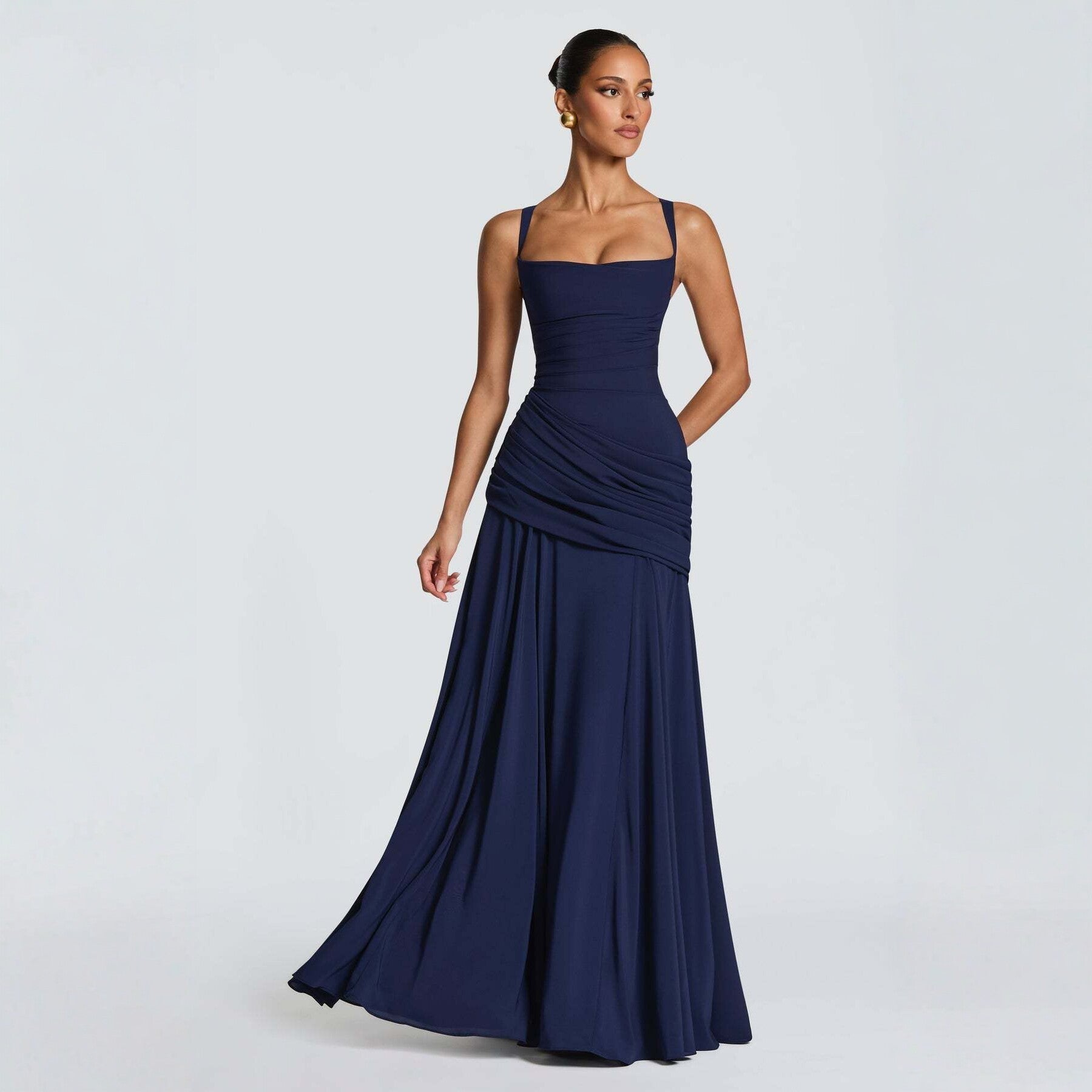 Robe longue de soirée sans manches à encolure carrée et taille drapée élégante - IVOIRART.COM