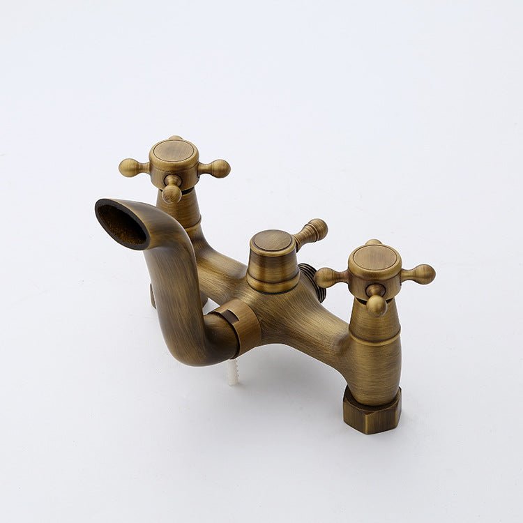 Robinet de baignoire en cuivre antique avec finition murale et fonction pluie - IVOIRART.COM