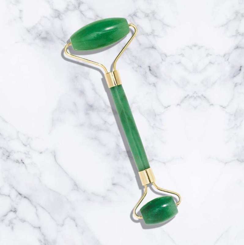Rouleur de Jade pour Massage Facial Soulageant la Tension et Revitalisant la Peau - IVOIRART.COM