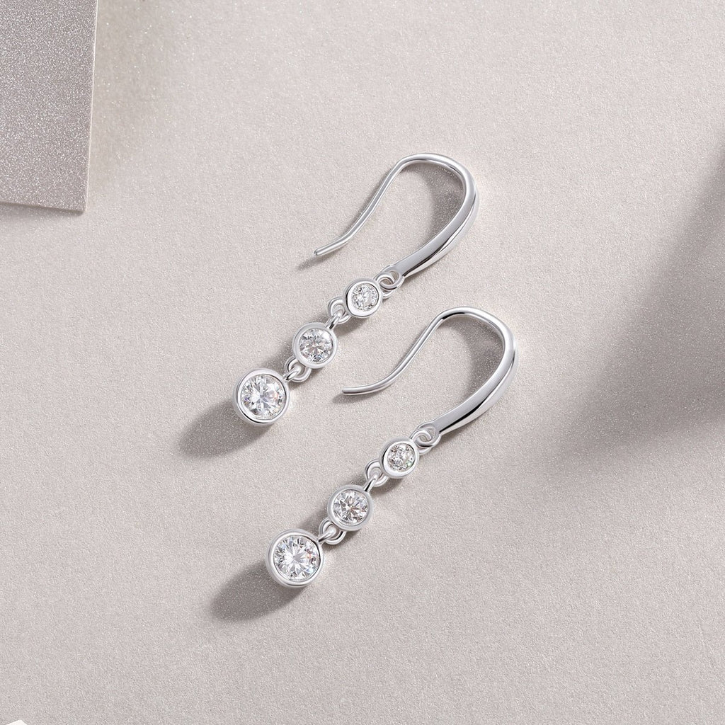 S925 Argent Sterling boucles pendantes trois pierres Moissanite D-VVS1 1,8gBoîte - IVOIRART.COM