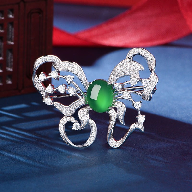 S925 Sterling Silver Butterfly Brooch, 8x10mm Green Chrysoprase Cabochon, Platinum Plated 6.7g, Elegant Women's Brooch Pin With Gift Box - IVOIRART.COM