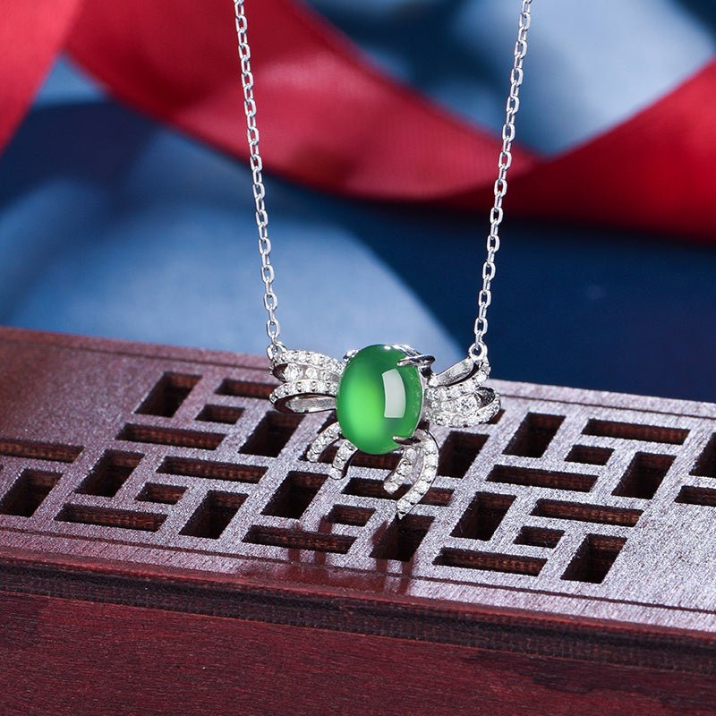 S925 Sterling Silver Necklace, 9x7mm Cabochon Green Chrysoprase Bowknot Pendant, Platinum Plated 3.1g, 45cm Chain, Elegant Women's Jewelry Gift Set - IVOIRART.COM