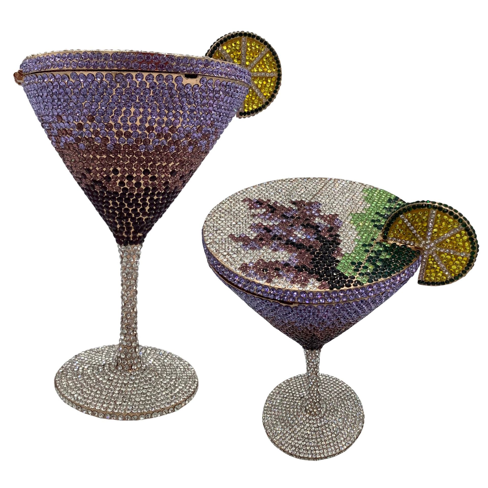 Sac à main cocktail en forme de calice diamanté, rigide et élégant, 18,5 cm - IVOIRART.COM