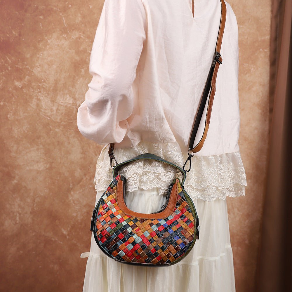 Sac bandoulière coloré pour femme en cuir pleine fleur tissé au style minimaliste - IVOIRART.COM