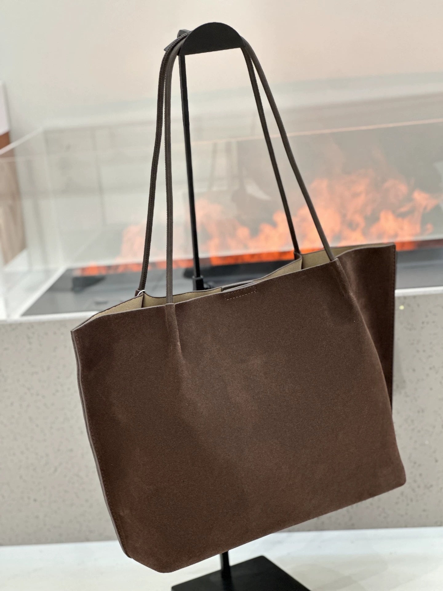 Sac cabas cuir véritable mat Automne-Hiver, grande capacité, bandoulière incl. - IVOIRART.COM