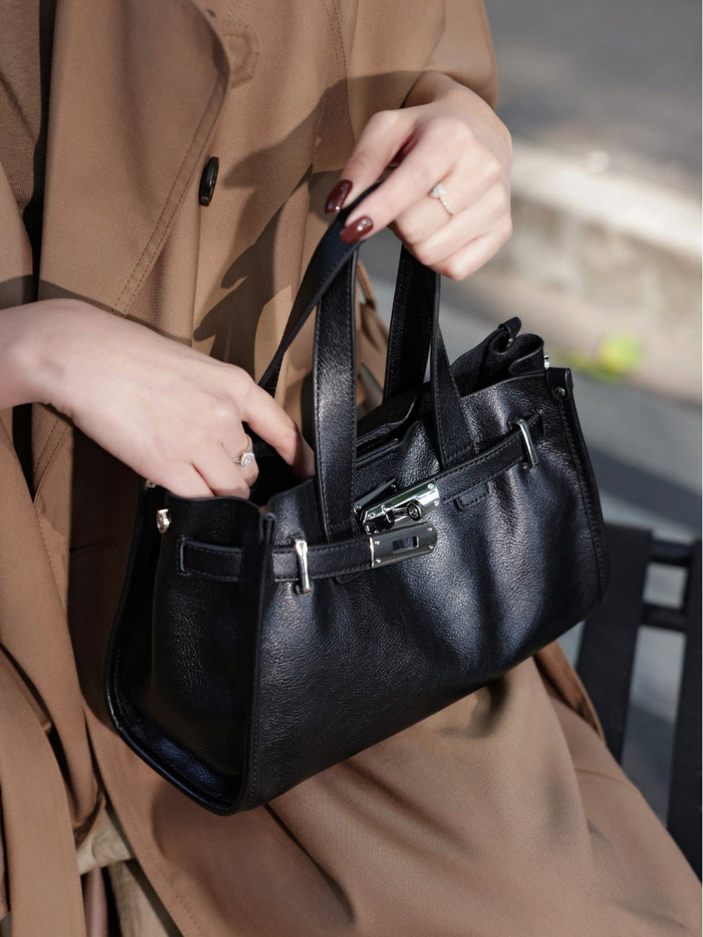Sac cabas femme cuir pleine fleur top-grain, grande capacité, style urbain noir! - IVOIRART.COM