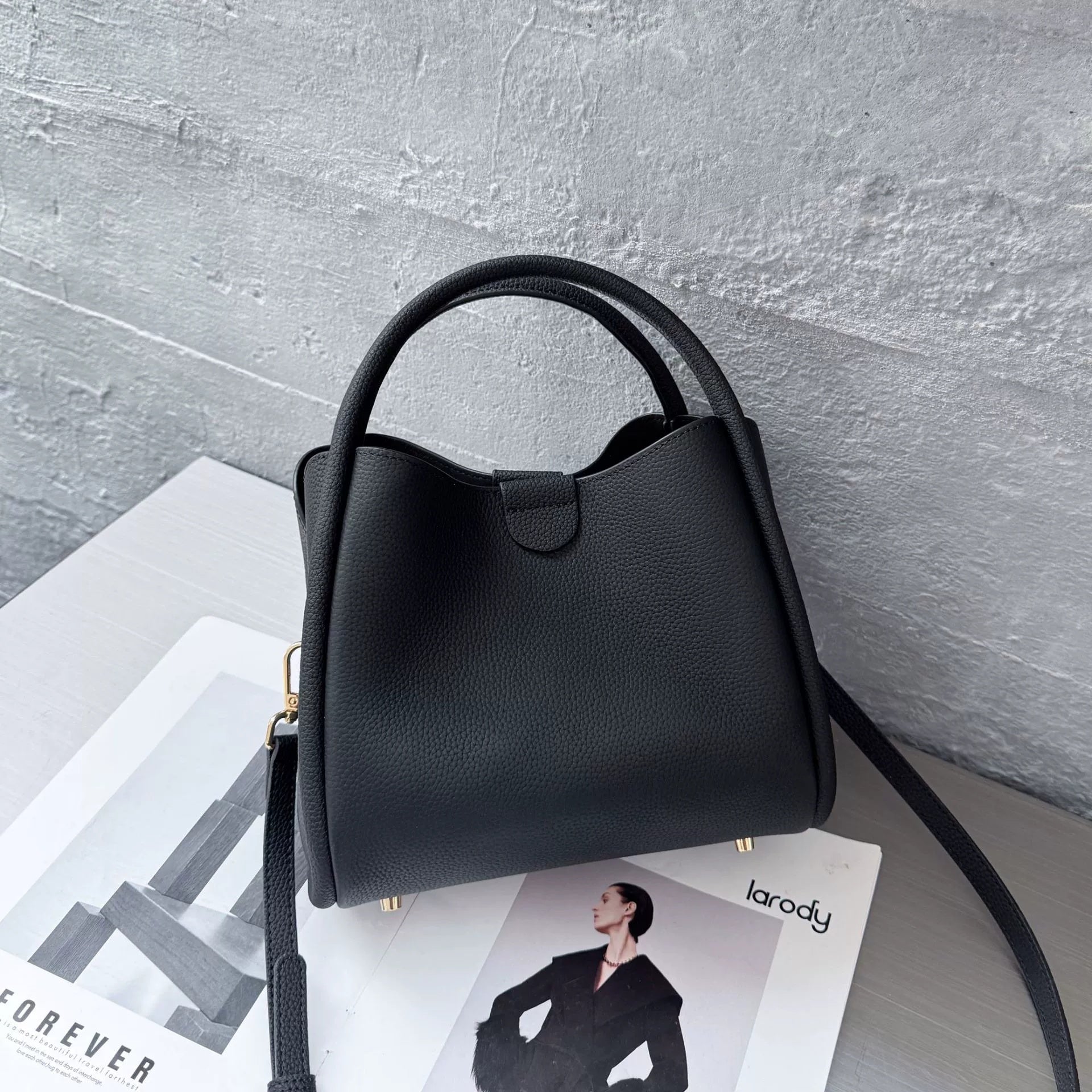 Sac Femme Cuir Véritable CeKi, Style Panier, Grand Cabas, Bandoulière et Épaule! - IVOIRART.COM