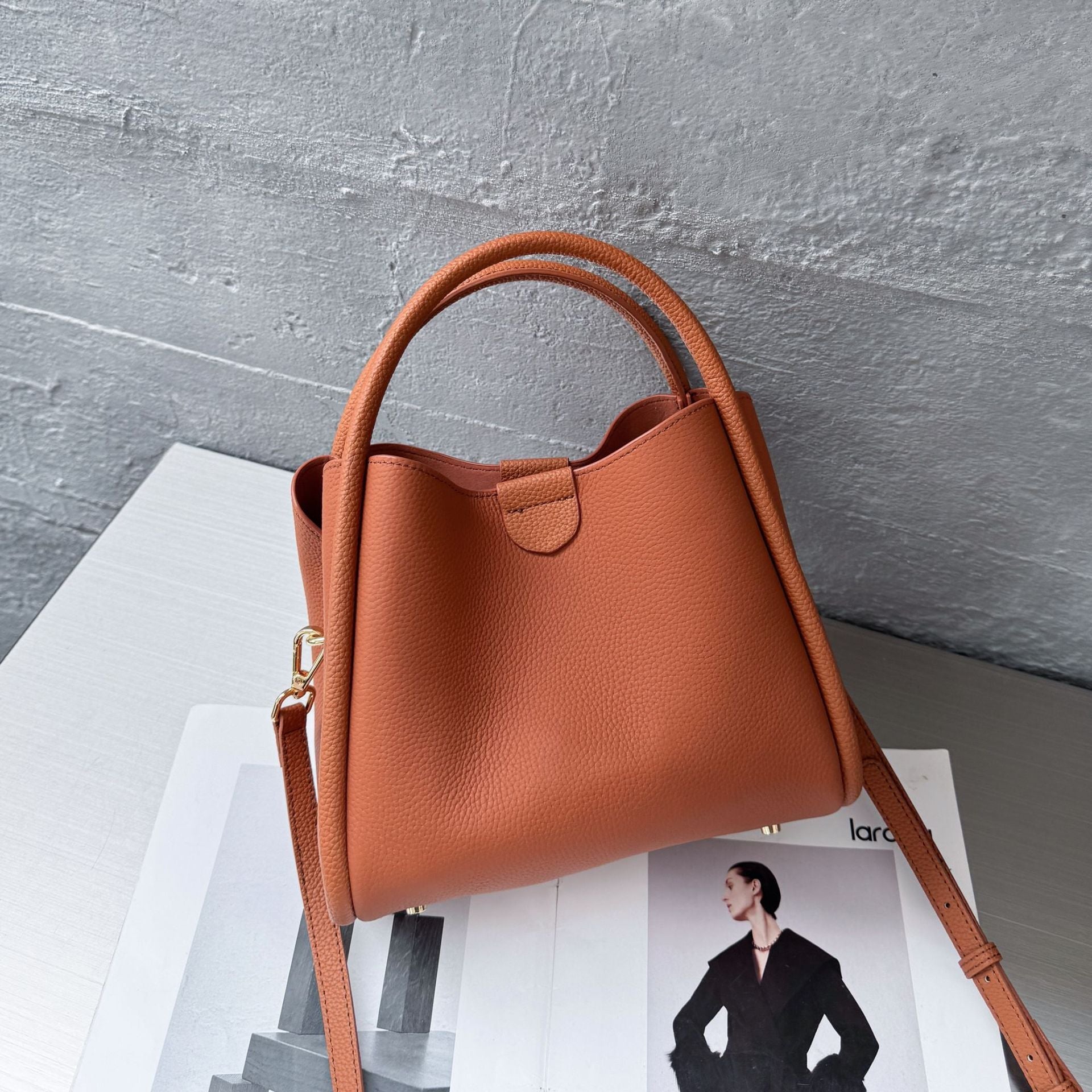 Sac Femme Cuir Véritable CeKi, Style Panier, Grand Cabas, Bandoulière et Épaule! - IVOIRART.COM