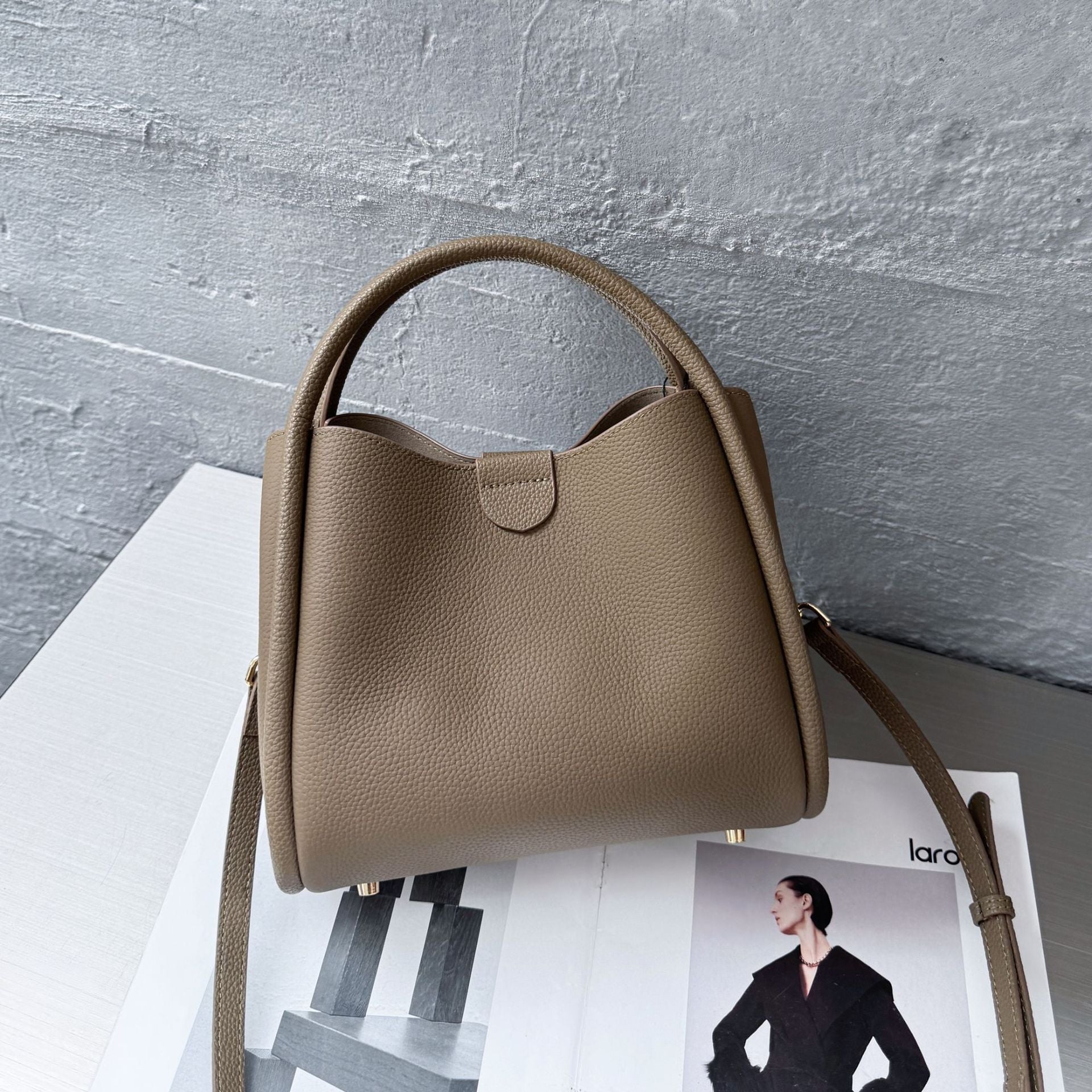 Sac Femme Cuir Véritable CeKi, Style Panier, Grand Cabas, Bandoulière et Épaule! - IVOIRART.COM