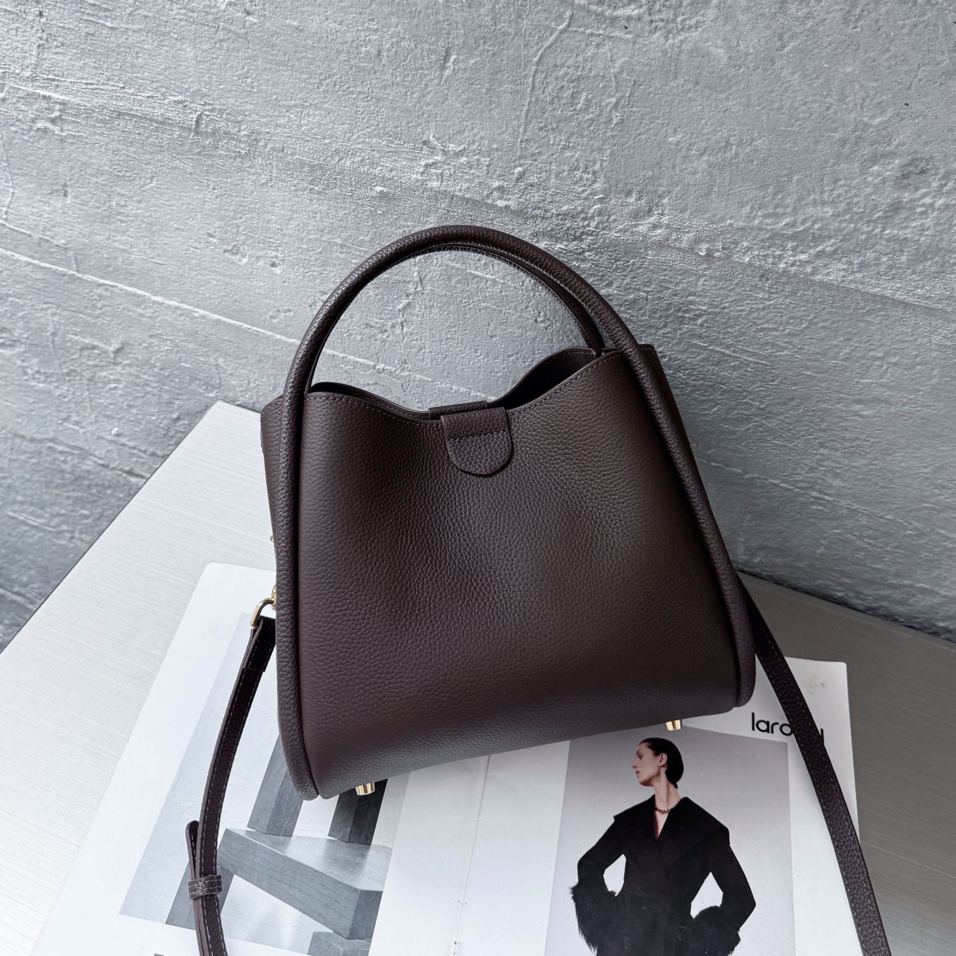 Sac Femme Cuir Véritable CeKi, Style Panier, Grand Cabas, Bandoulière et Épaule! - IVOIRART.COM