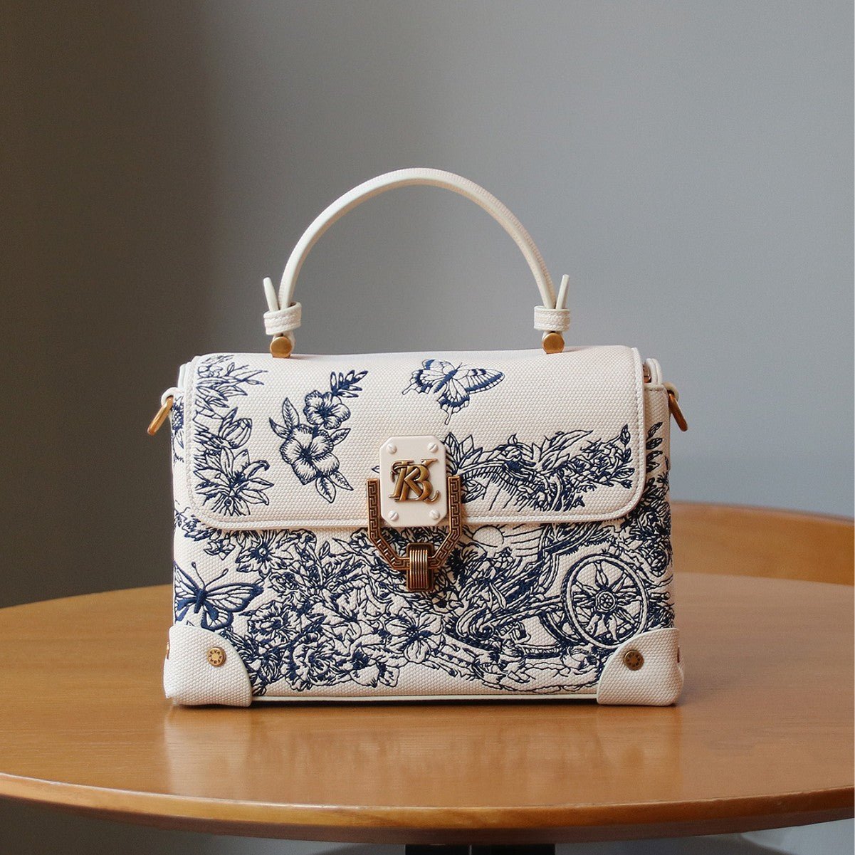 Sac fourre-tout léger de luxe orné de broderies complexes pour femme, à porter épaule ou en bandoulière - IVOIRART.COM