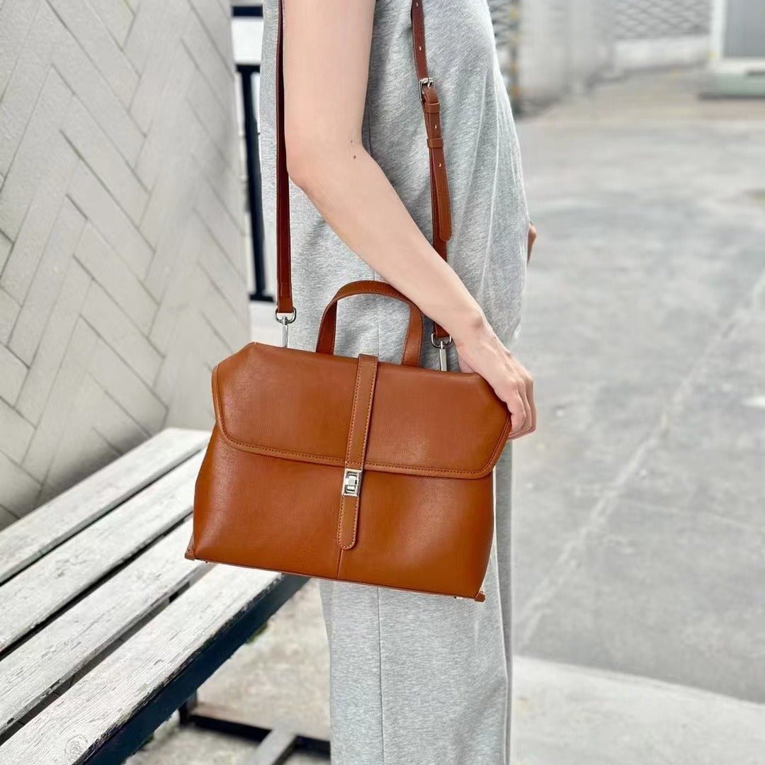 Sac fourre-tout polyvalent et grand format pour femme, porté épaule et bandoulière - IVOIRART.COM