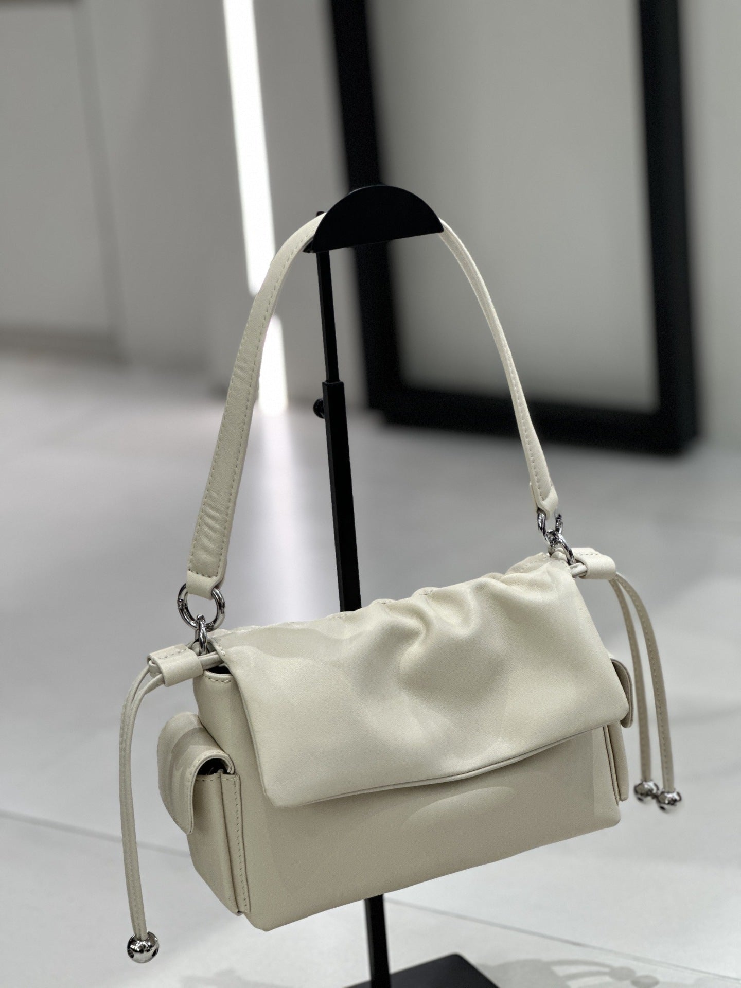 Sac nuage cuir pleine fleur, sac épaule froncé à cordon, élégant et polyvalent. - IVOIRART.COM