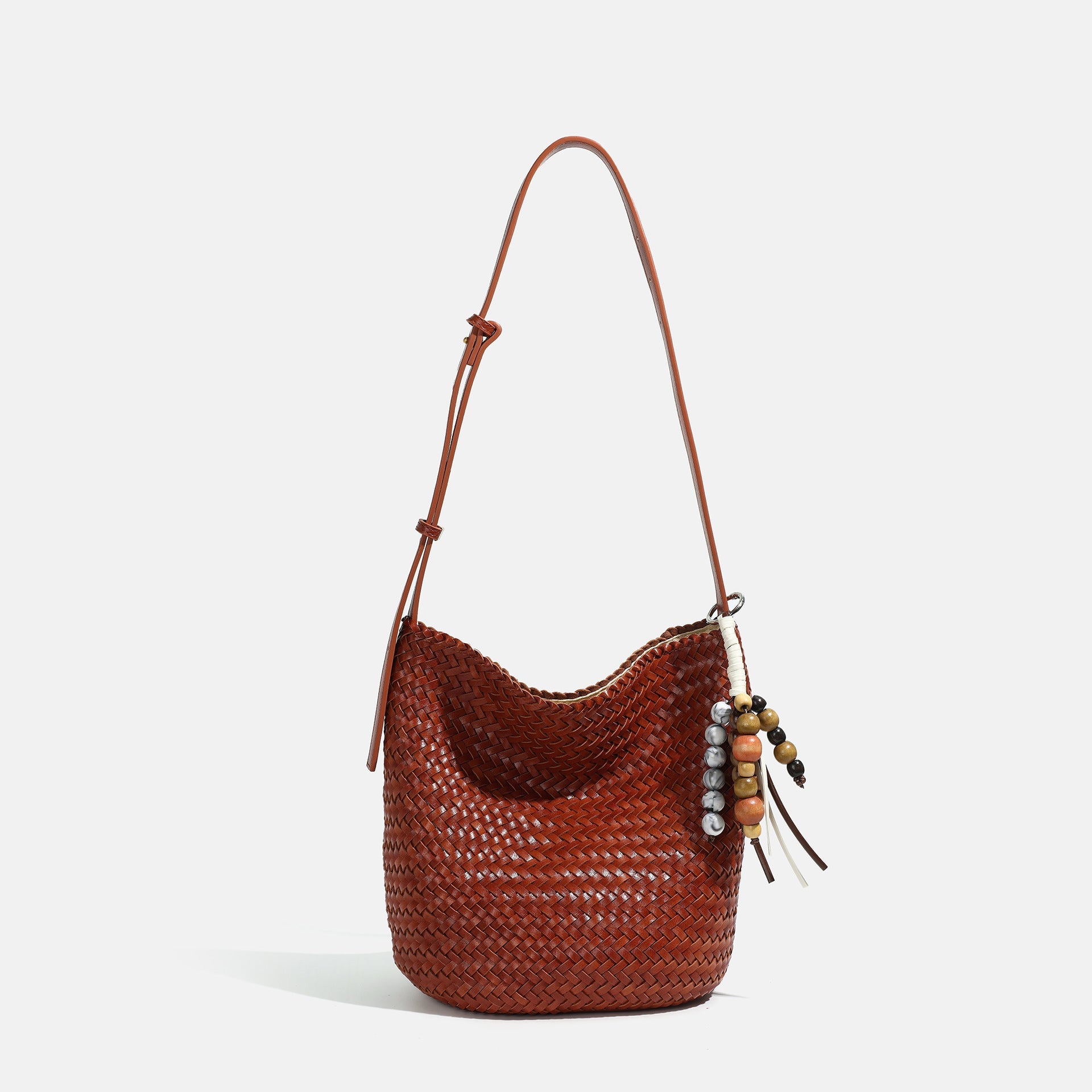 Sac Seau Tissé Main à Porter à la Main pour Femmes Élégantes et Urbaines - IVOIRART.COM