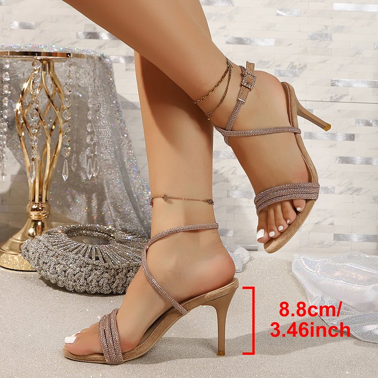 Sandales à talons fins argentées pour femmes, orteils découverts et strass, bride à bouton unique, polyvalentes pour soirées - IVOIRART.COM