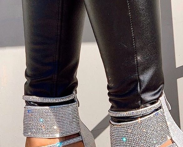 Sandales à Talons Hauts avec Strass et Bout Carré pour Femmes en Printemps et Automne - IVOIRART.COM