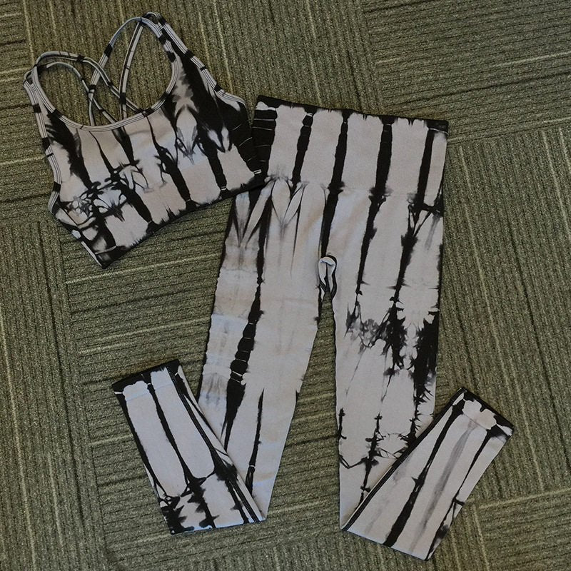Seamless Women's Yoga Suit Fitness Exercise High Waist Gym Suit - IVOIRART.COM