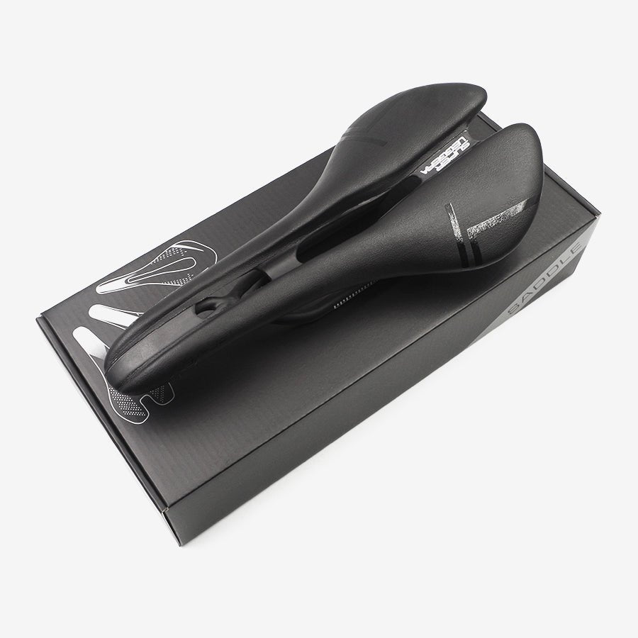 Selle vélo carbone ultra-légère 114g, ouverture centrale, revêtement Microfeel + - IVOIRART.COM