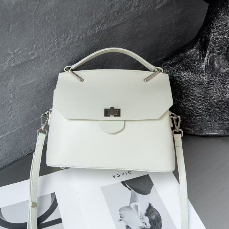 Sentong Sac messager en cuir végétal luxe, polyvalent, format horizontal 26x20cm - IVOIRART.COM