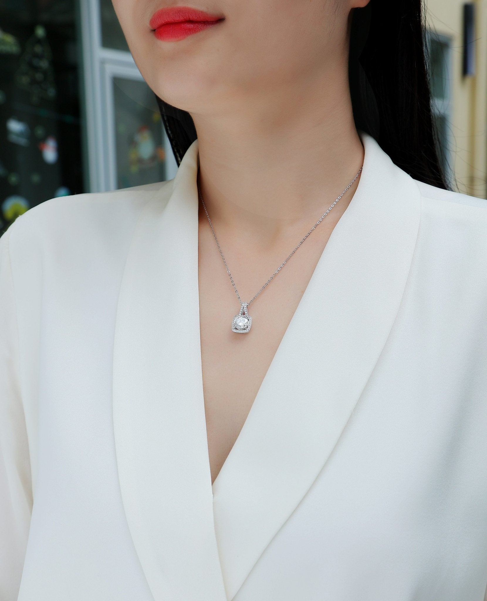 Small Square Diamond - Set With Top-quality Moissanite, Fashionable And Light Luxury Jewelry, Silver Pendant Necklace S925, Silver-plated Platinum - IVOIRART.COM