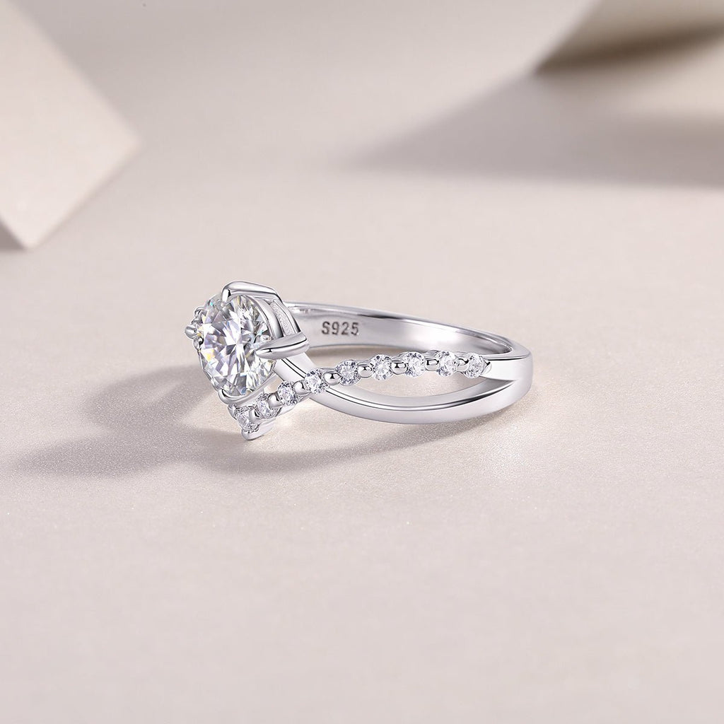The Crown Of Love - Set With 1-carat Top-quality Moissanite S925 Silver And Platinum-plated Diamond Wedding Ring. The Ring Can Be Inspected With A Diamond Pen - IVOIRART.COM