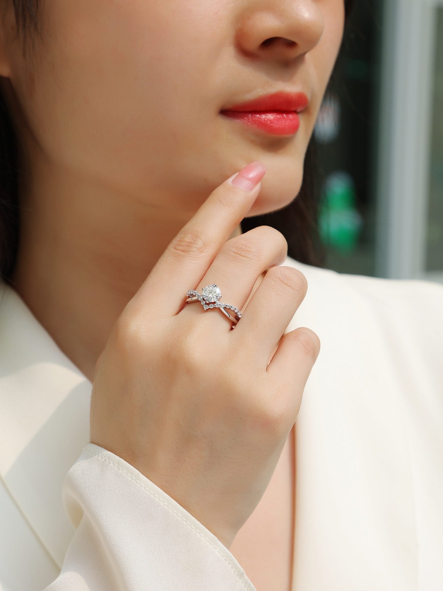 The Crown Of Love - Set With 1-carat Top-quality Moissanite S925 Silver And Platinum-plated Diamond Wedding Ring. The Ring Can Be Inspected With A Diamond Pen - IVOIRART.COM
