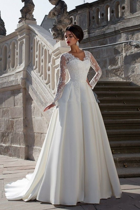 V-neck Wedding Dress New European Style Simple Trailing Tail - IVOIRART.COM