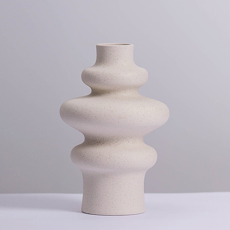 Vase céramique mat à texture filetée, non émaillé, pièce déco artisanale moderne - IVOIRART.COM