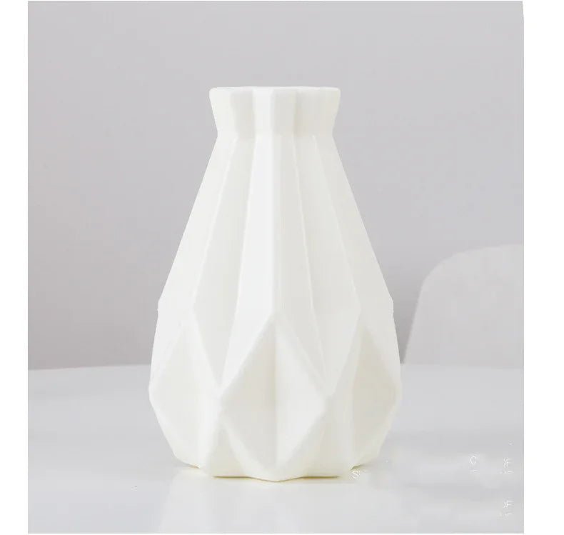 Vase décoratif en plastique PE anti - chute avec finition émaillée imitation porcelaine - IVOIRART.COM
