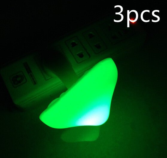 Veilleuse LED Champignon à Capteur Lumineux, Prise EU/US, Lumière Blanche Chaude - IVOIRART.COM