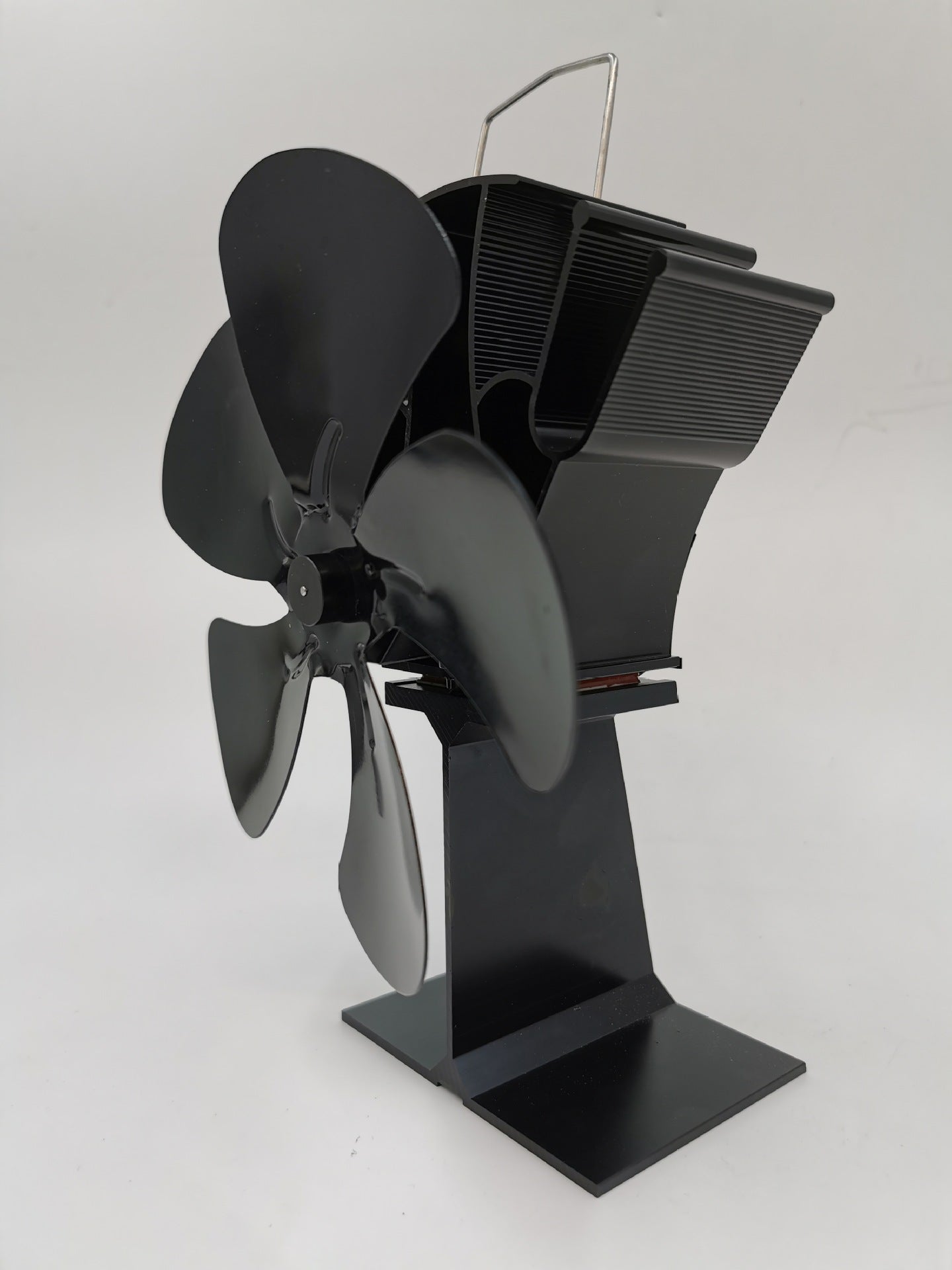 Ventilateur de cheminée thermique à démarrage automatique avec cinq pales haute performance - IVOIRART.COM