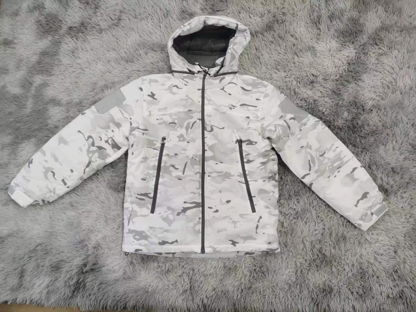 Vêtement extérieur imperméable protecteur contre le froid pour navette urbaine motif camouflage - IVOIRART.COM