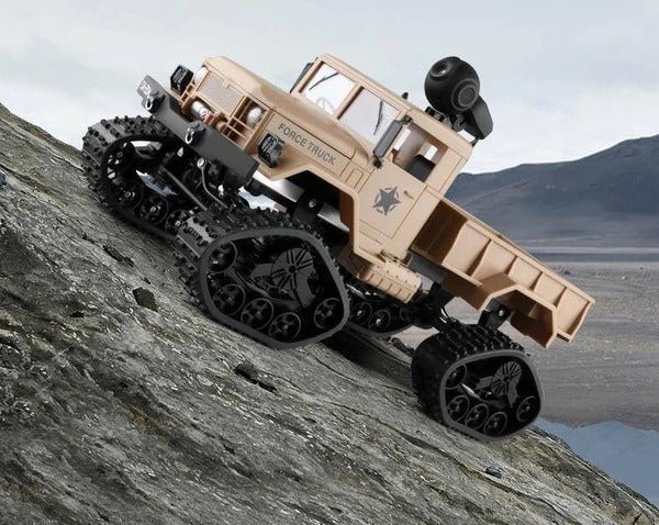 Voiture Télécommandée Tout-Terrain Militaire 2.4G 4 Roues Motrices 33,8 cm - IVOIRART.COM