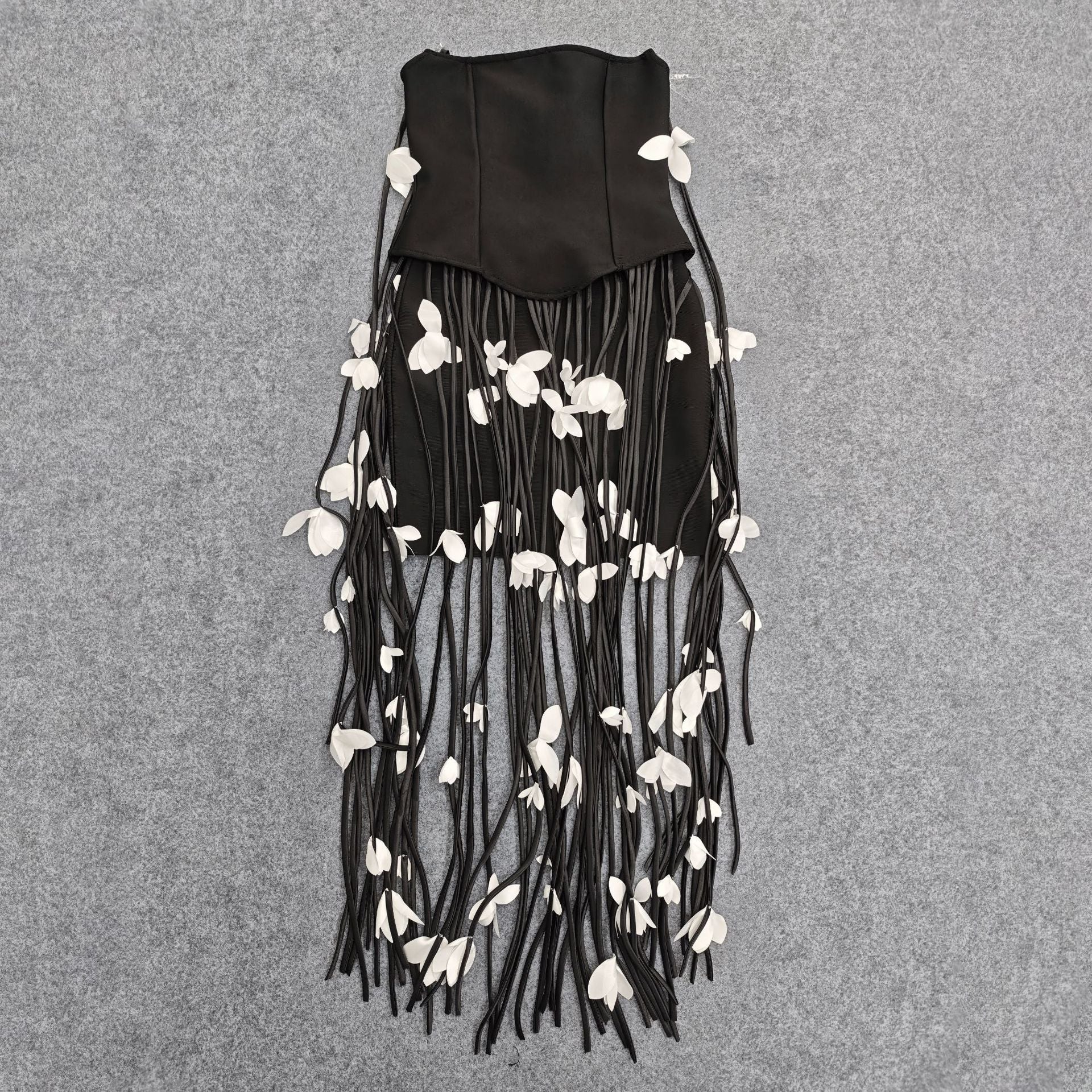 Women's European And American-style Sexy Strapless Tassel Bodycon Dress - IVOIRART.COM