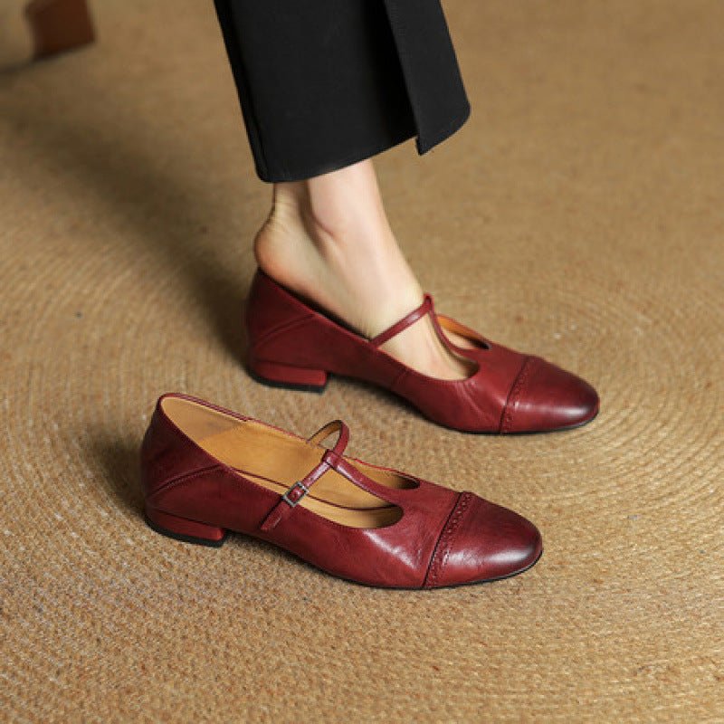 Women's T-shaped Buckle Old First Layer Cowhide Round Toe Flats - IVOIRART.COM