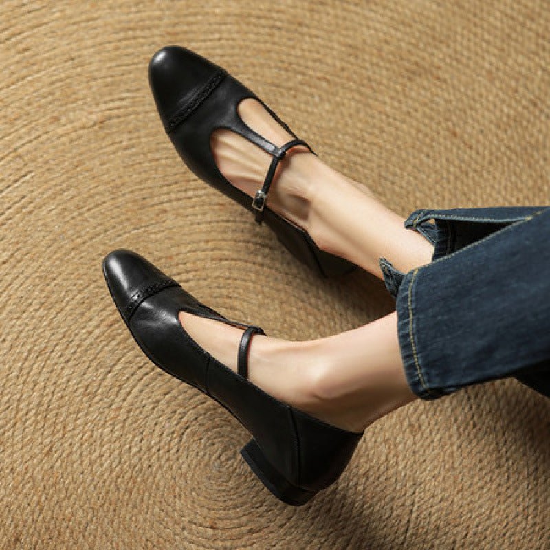 Women's T-shaped Buckle Old First Layer Cowhide Round Toe Flats - IVOIRART.COM